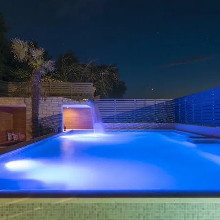 别墅 La With Stalactite Cave And Pool Bar 普拉