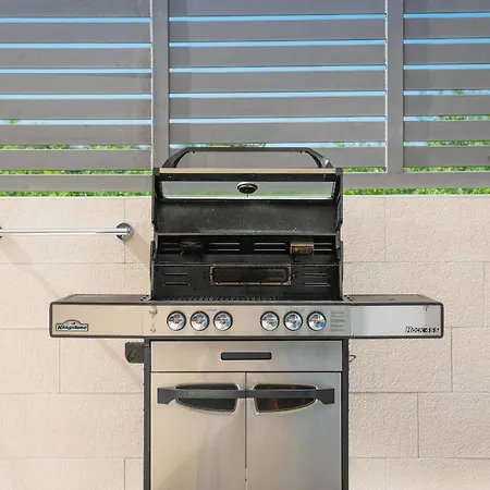 Вілла La With Stalactite Cave And Pool Bar