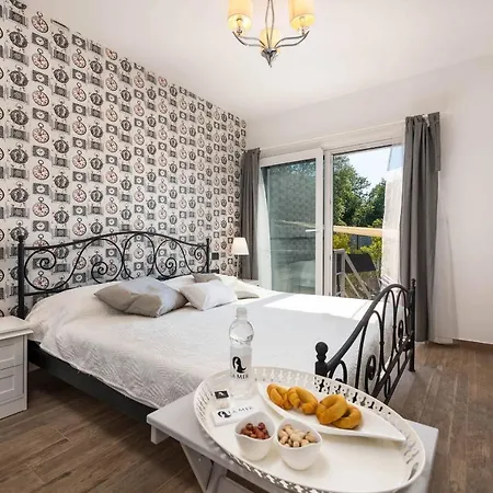 La With Stalactite Cave And Pool Bar Вілла Пула