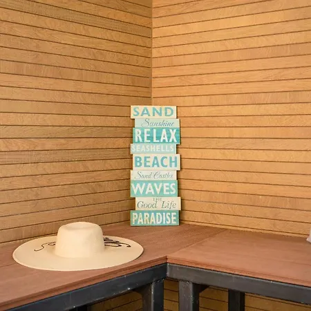 La With Stalactite Cave And Pool Bar * Пула