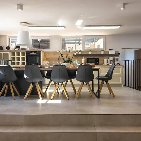 La With Stalactite Cave And Pool Bar * Пула