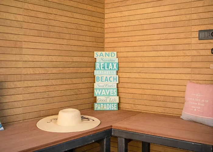 La With Stalactite Cave And Pool Bar * Pula